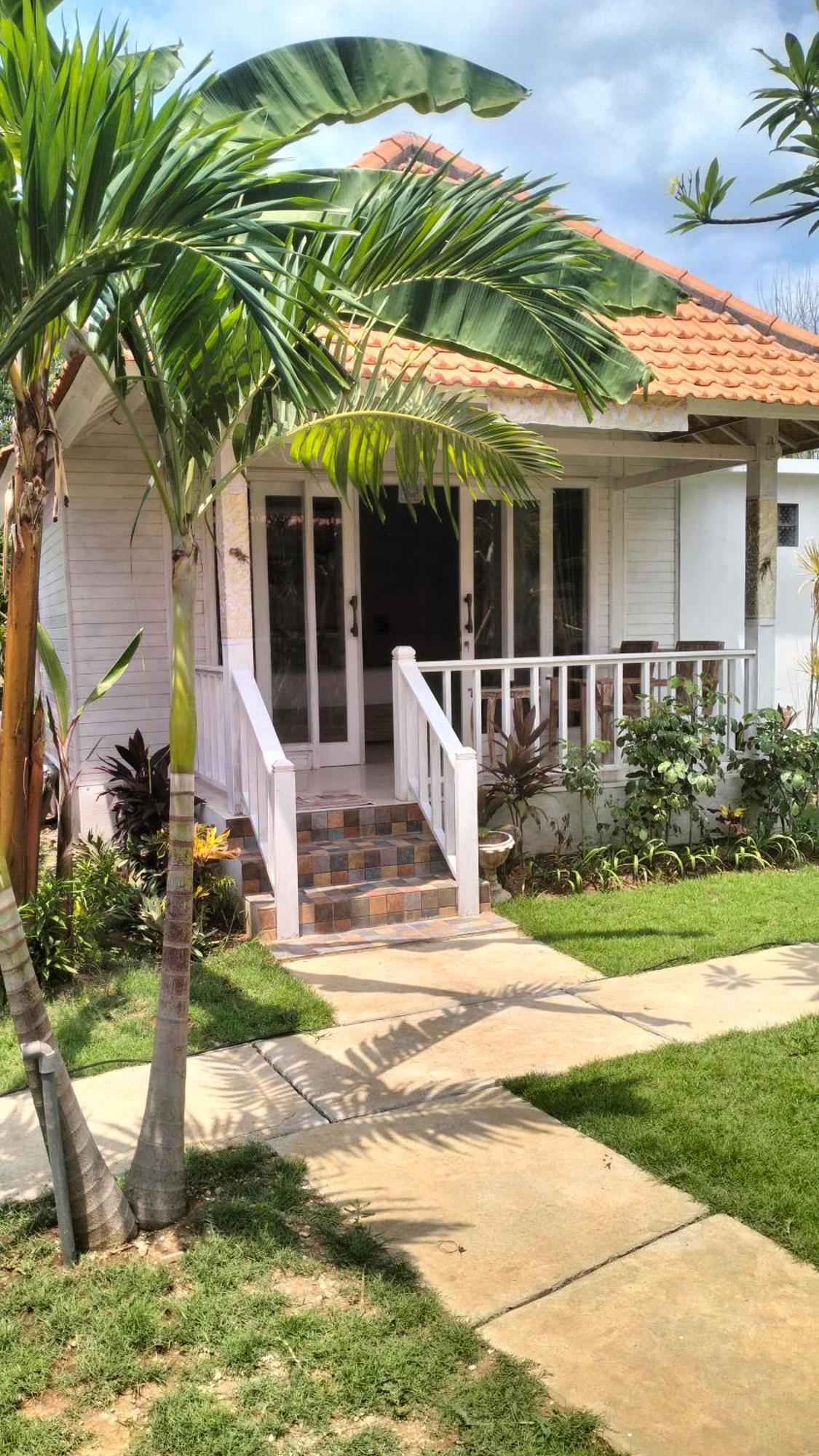 נוסה-למבונגן Lebaoh Nusa Cottage מראה חיצוני תמונה